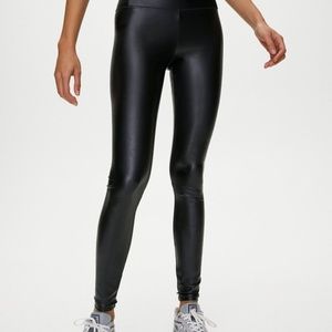 Aritzia Wilfred free Daria Pant - vegan leather